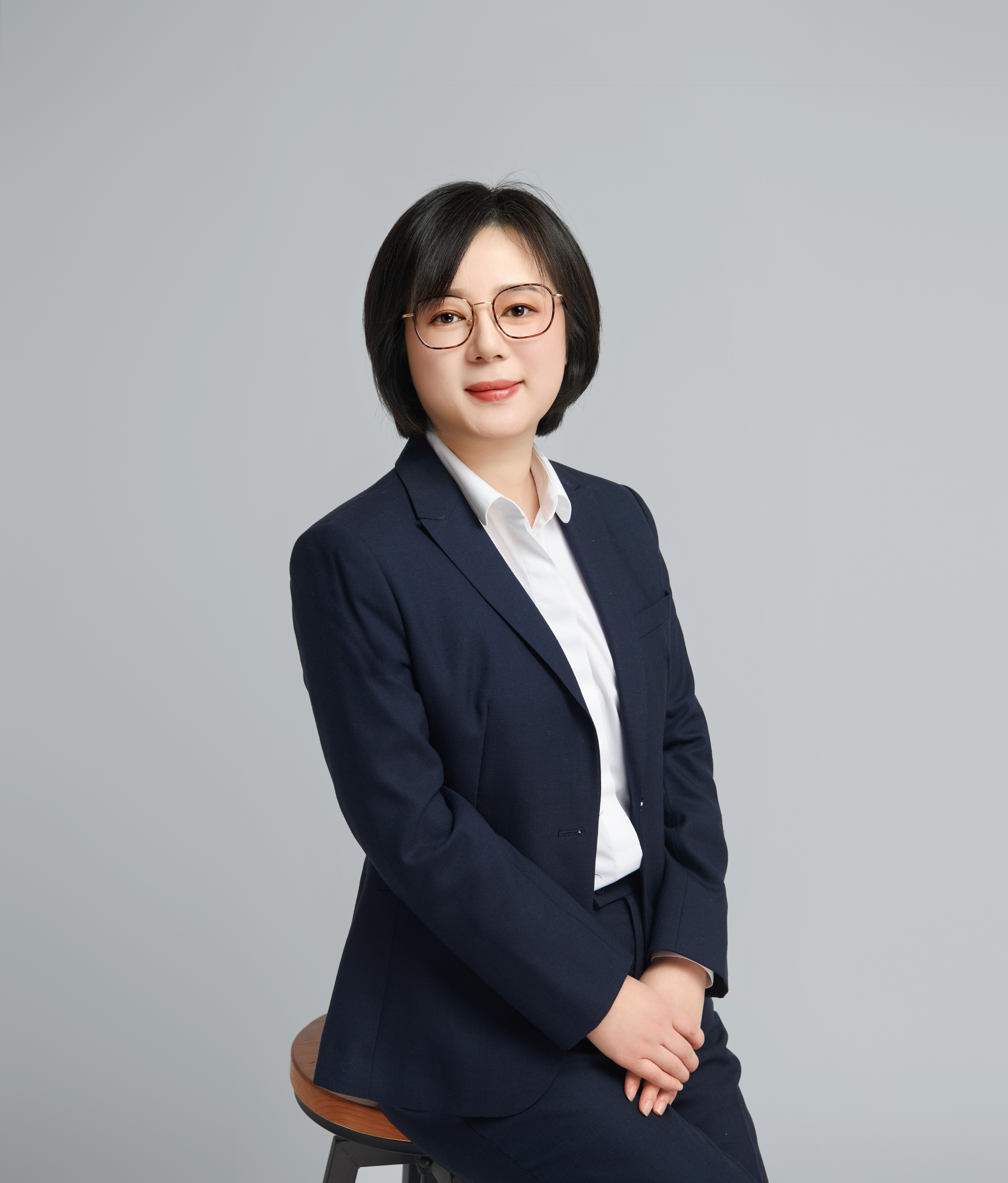 汪麗女士